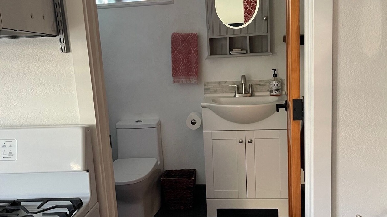 Photo of Bathroom in North Hollywood