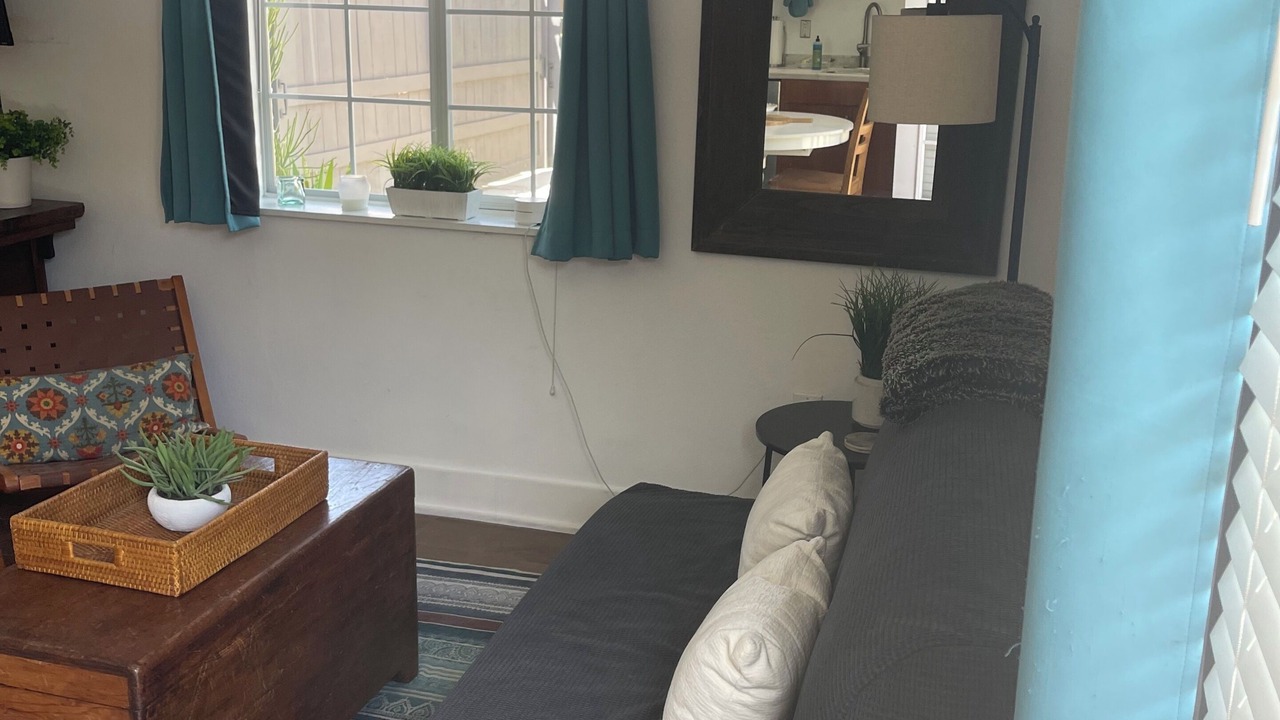 Photo of Livingroom in North Hollywood