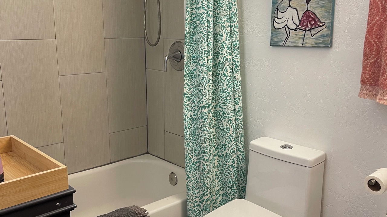 Photo of Bathroom in North Hollywood