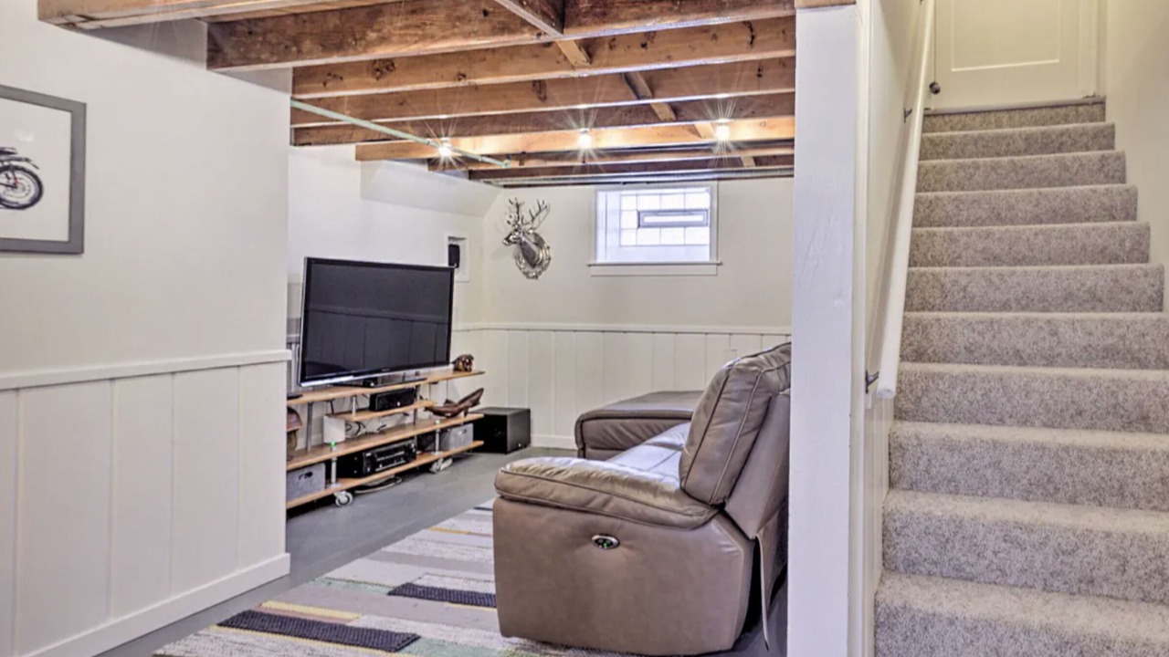 Photo of Livingroom in Seward