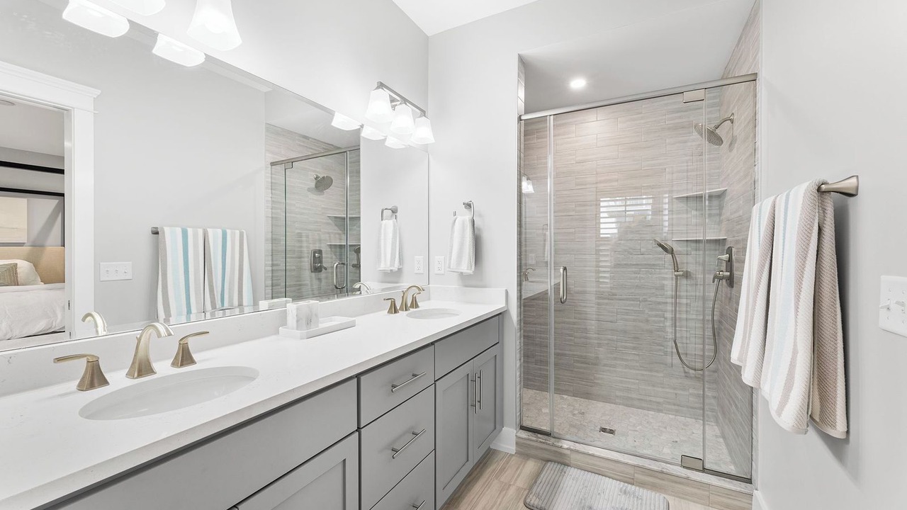 Photo of Bathroom in Sunset Island