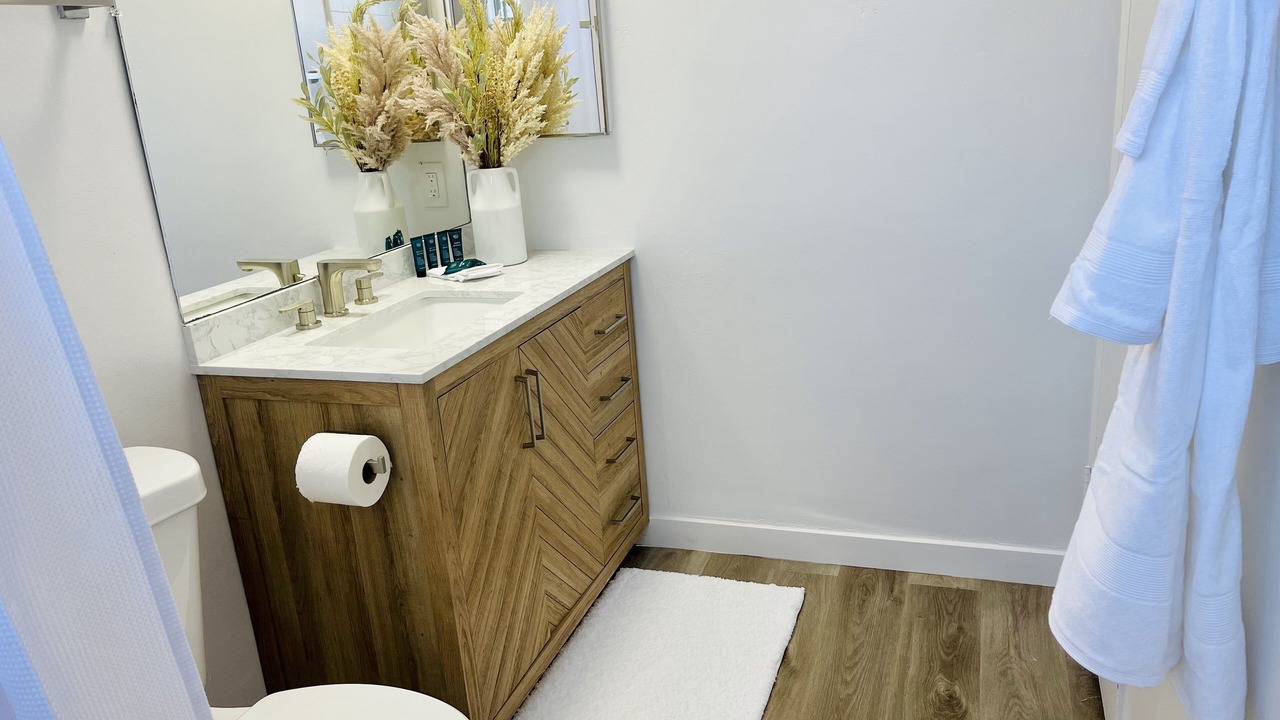 Photo of Bathroom in Sawtelle