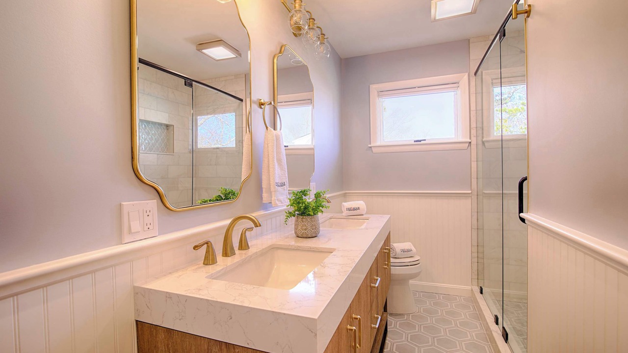 Photo of Bathroom in West Dennis