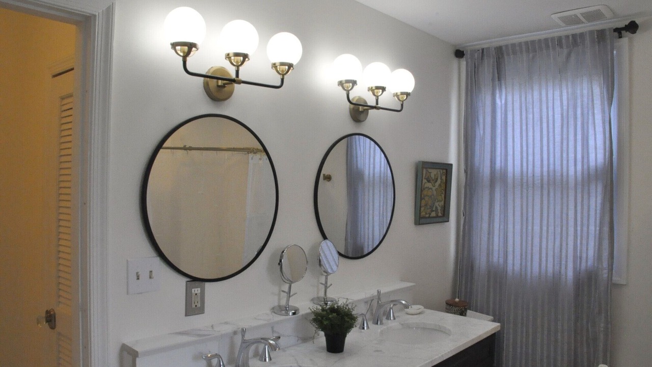 Photo of Bathroom in Old Town West