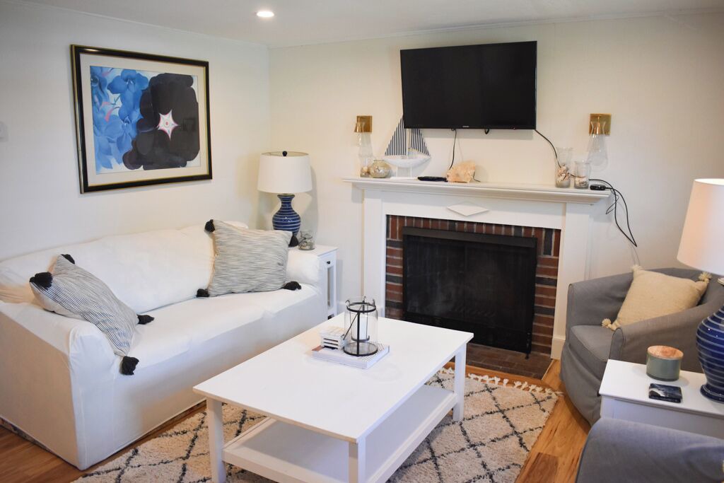 Photo of Livingroom in West Dennis