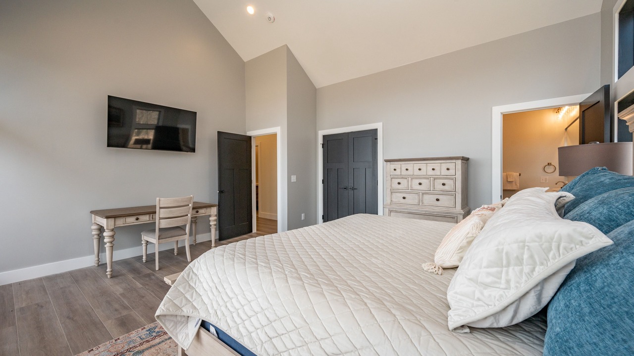 Photo of Bedroom in McHenry