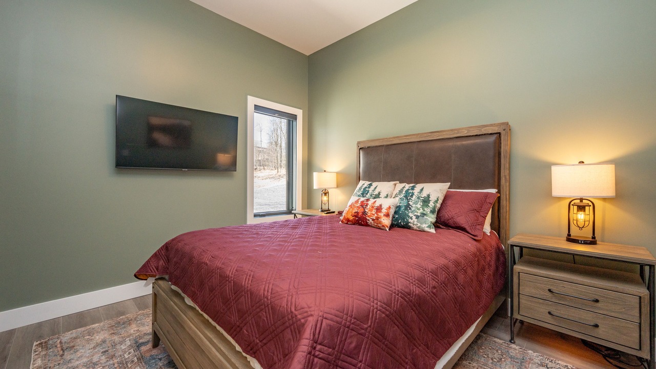 Photo of Bedroom in McHenry