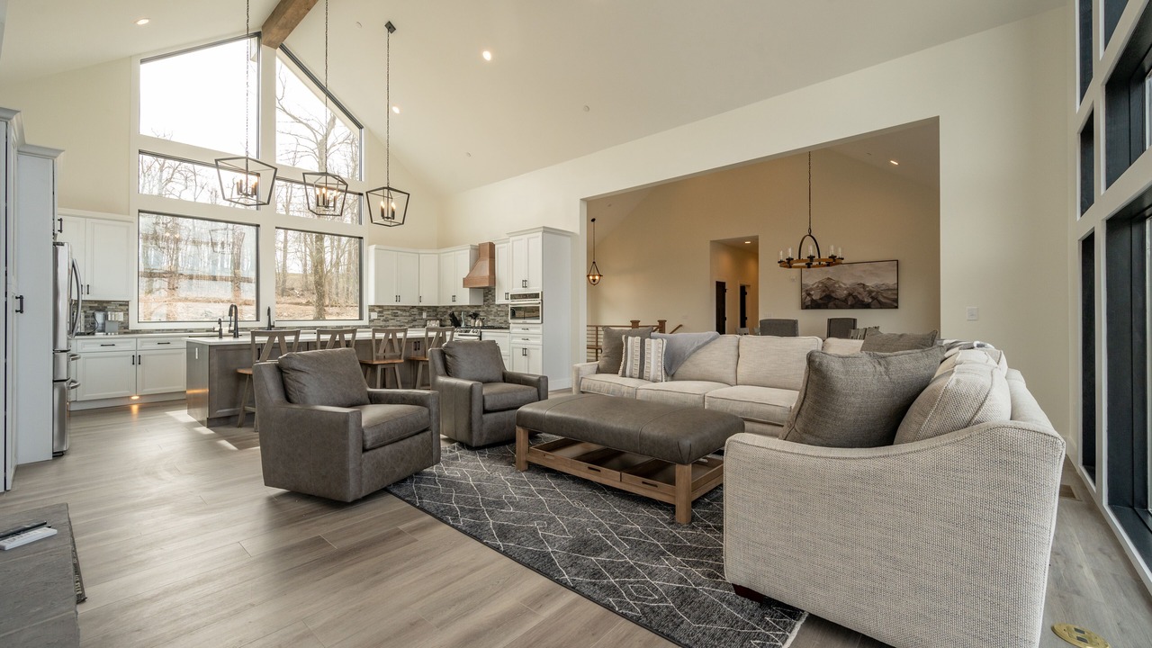 Photo of Livingroom in McHenry