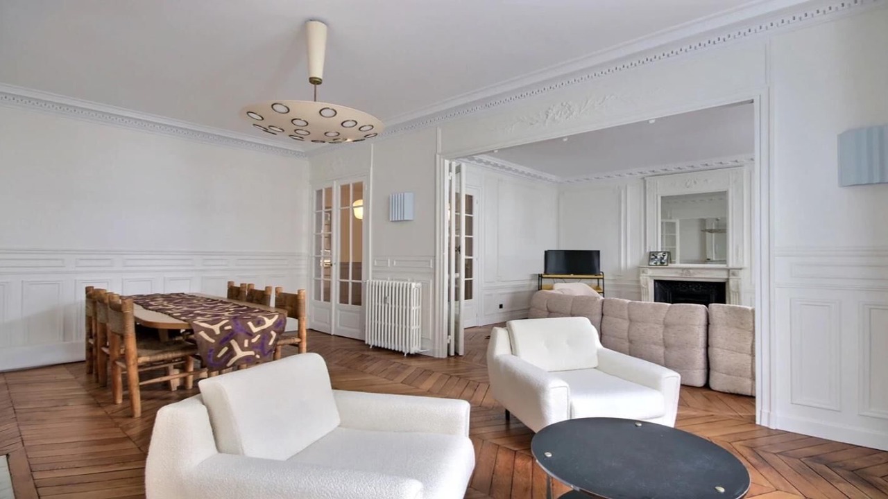 Photo of Livingroom in Notre-Dame-des-Champs