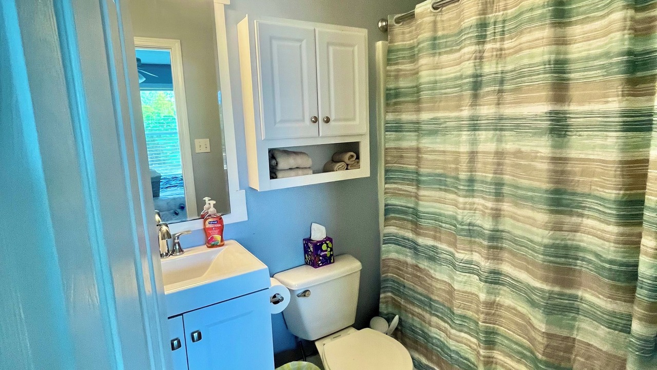 Photo of Bathroom in Shoreline Park