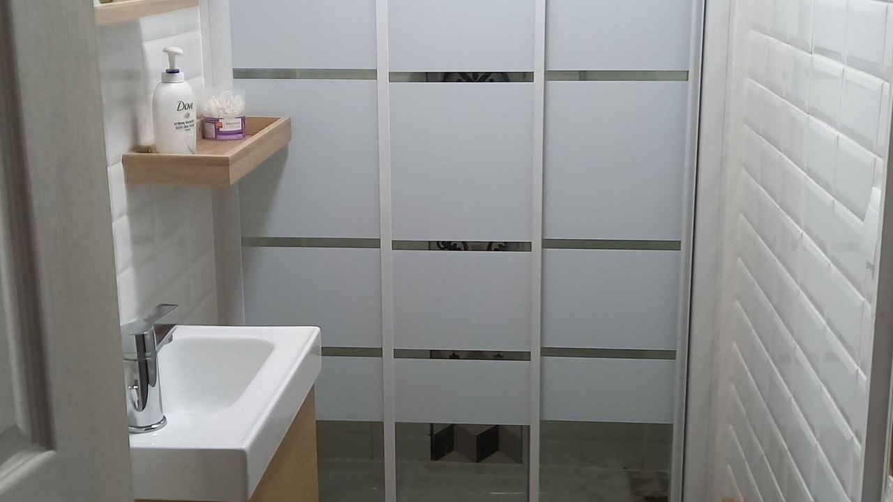 Photo of Bathroom in Beaumont-sur-Oise