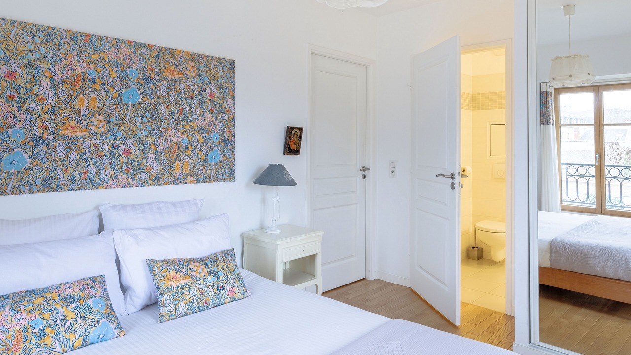 Photo of Bedroom in Notre-Dame
