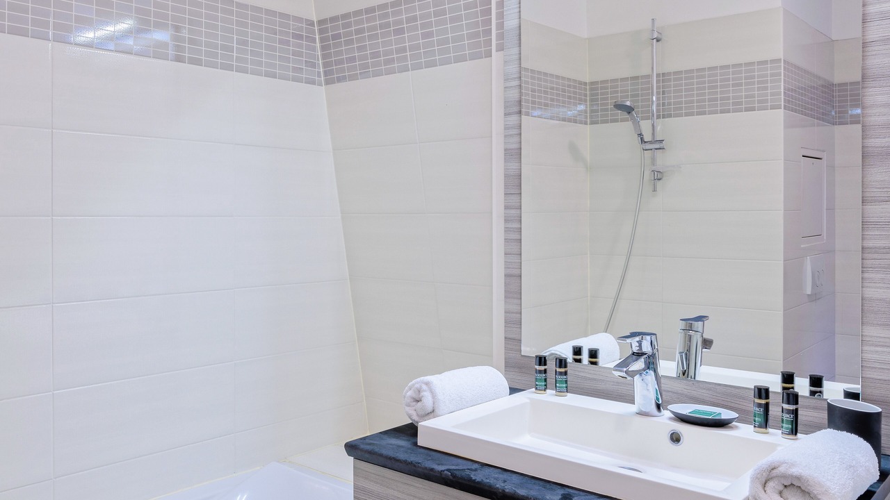 Photo of Bathroom in Notre-Dame