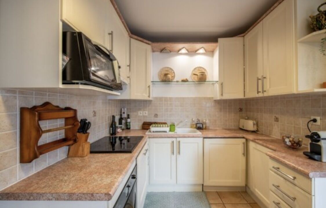 Photo of Kitchen in Saint-Lambert