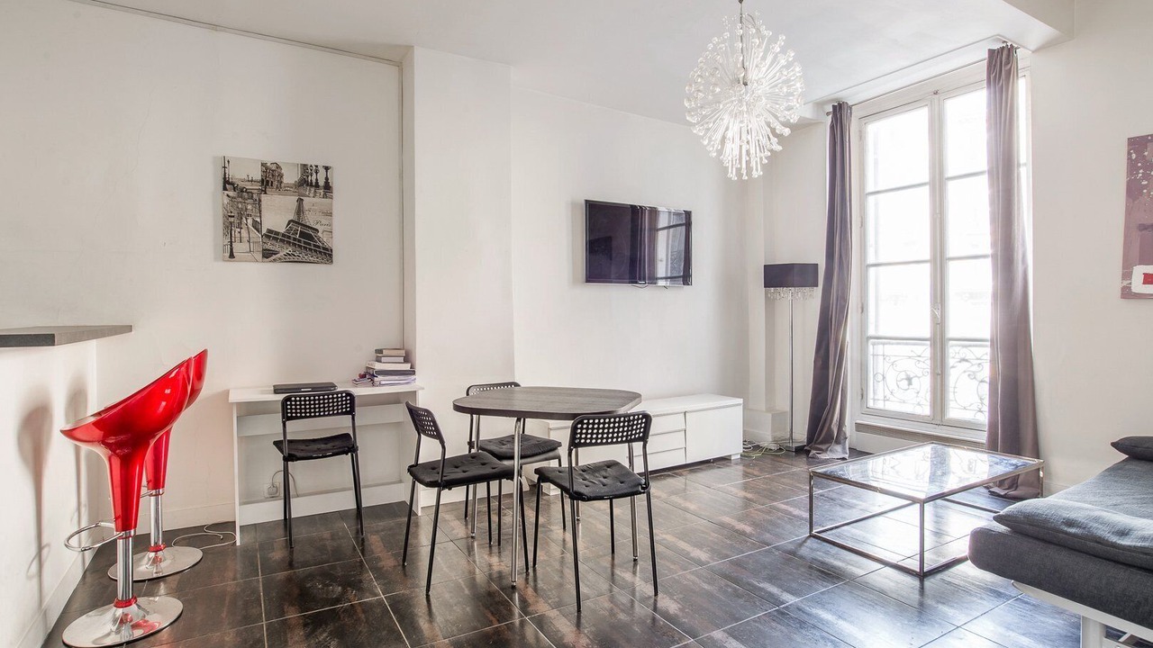 Photo of Livingroom in Notre-Dame-des-Champs