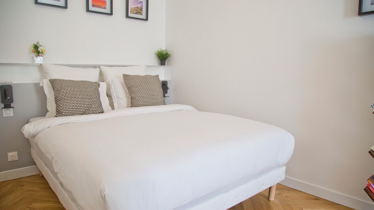 Photo of Bedroom in 5th Arrondissement