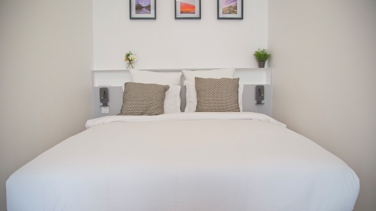Photo of Bedroom in 5th Arrondissement