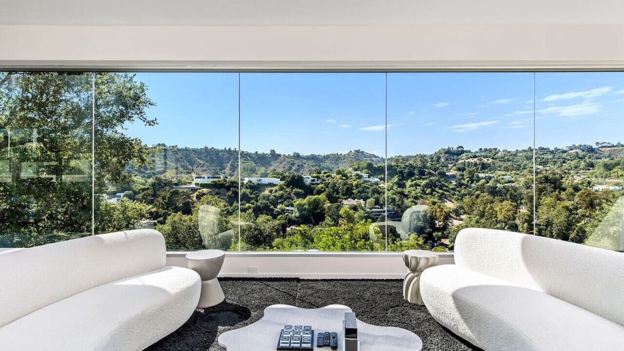 Photo of Others in Beverly Hills