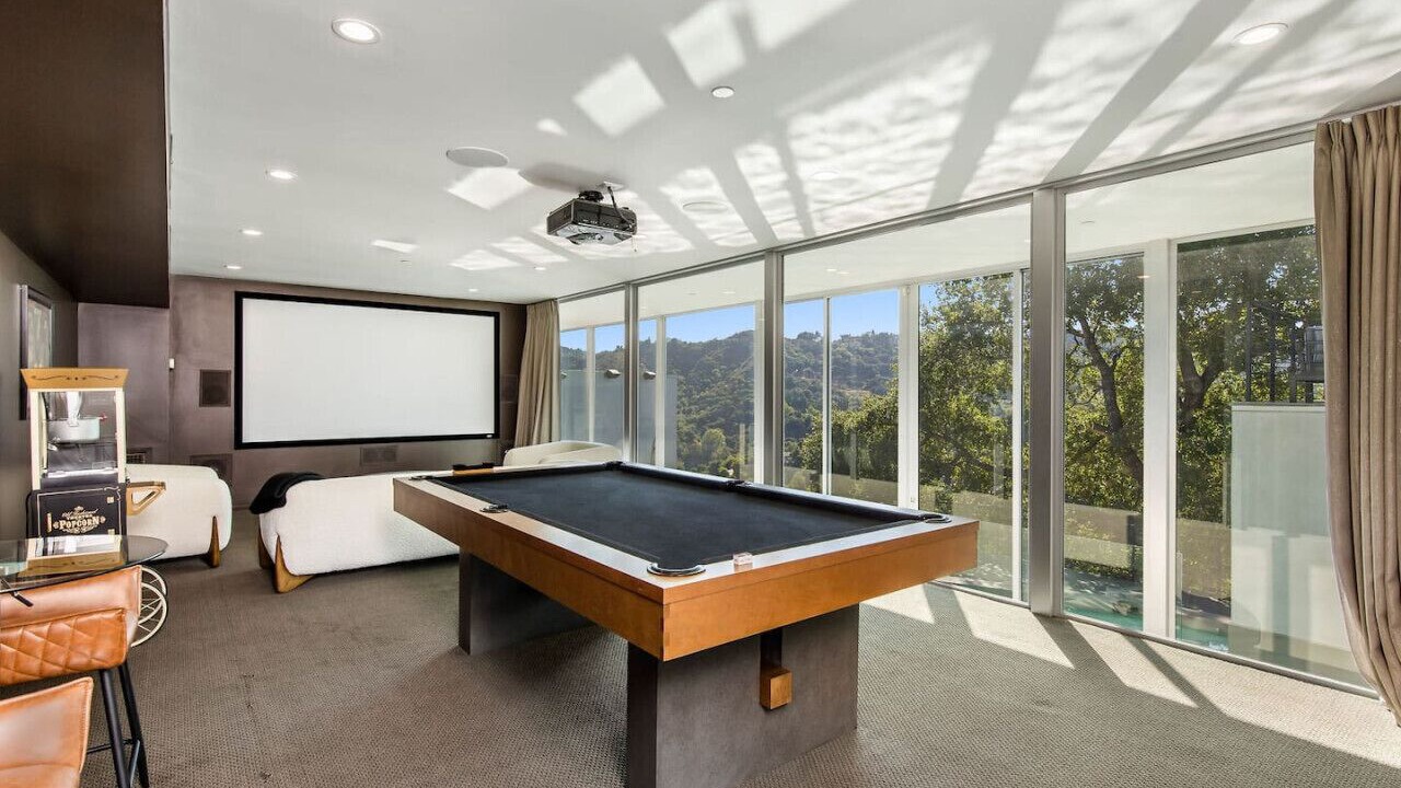 Photo of Bedroom in Beverly Hills