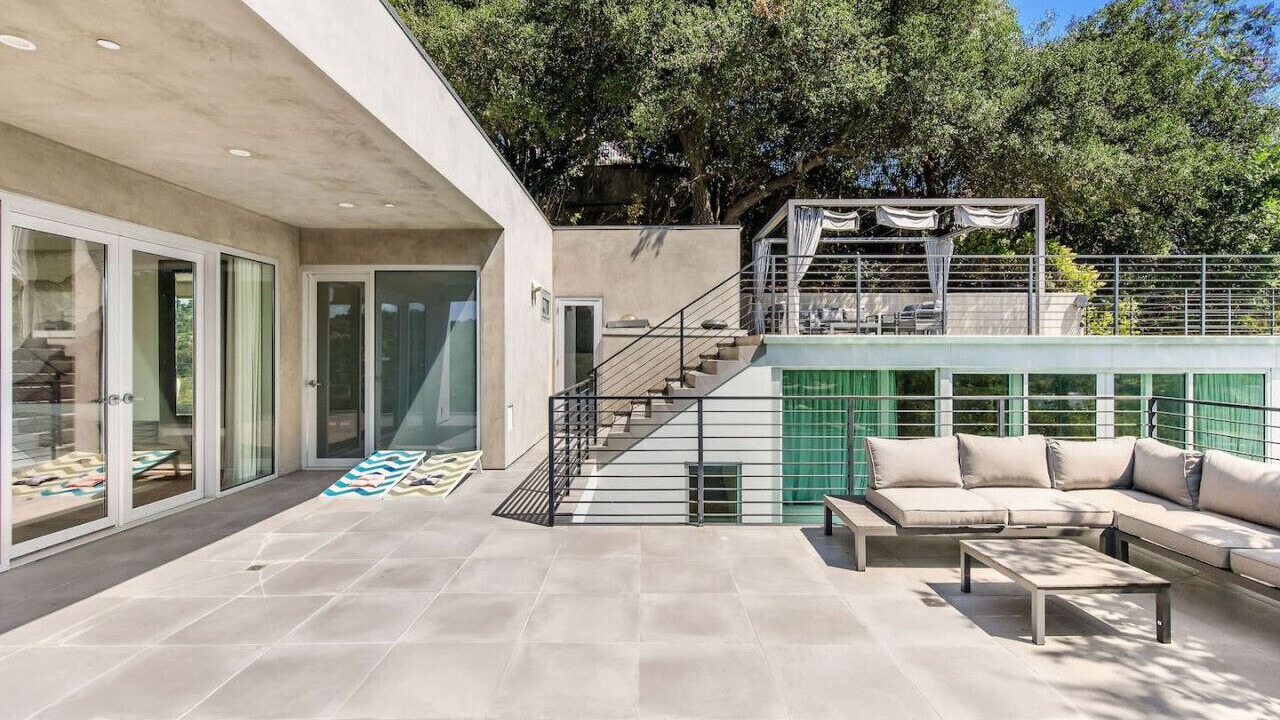 Photo of Patio Balcony in Beverly Hills