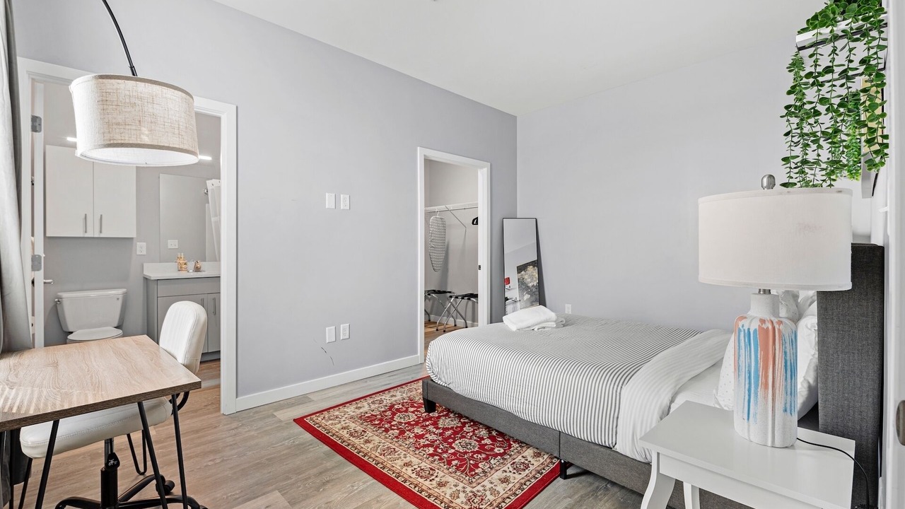Photo of Bedroom in Everett