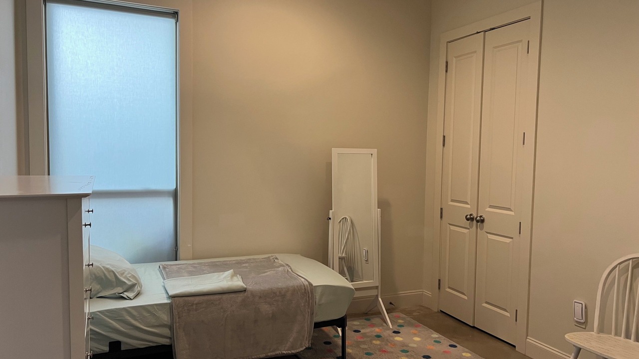 Photo of Bedroom in Old Jefferson