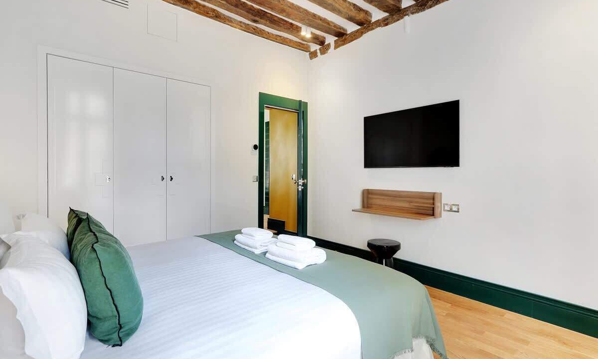 Photo of Bedroom in Quartier de la Monnaie