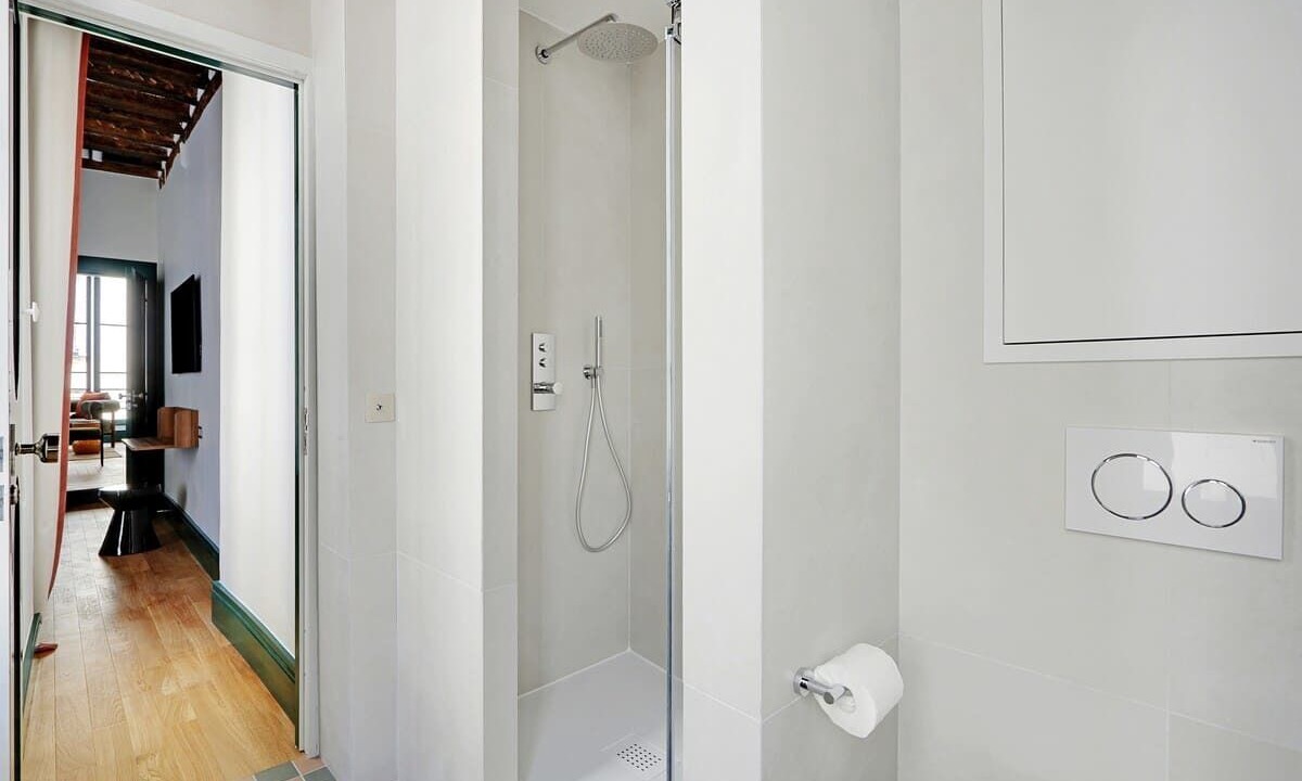 Photo of Bathroom in Quartier de la Monnaie