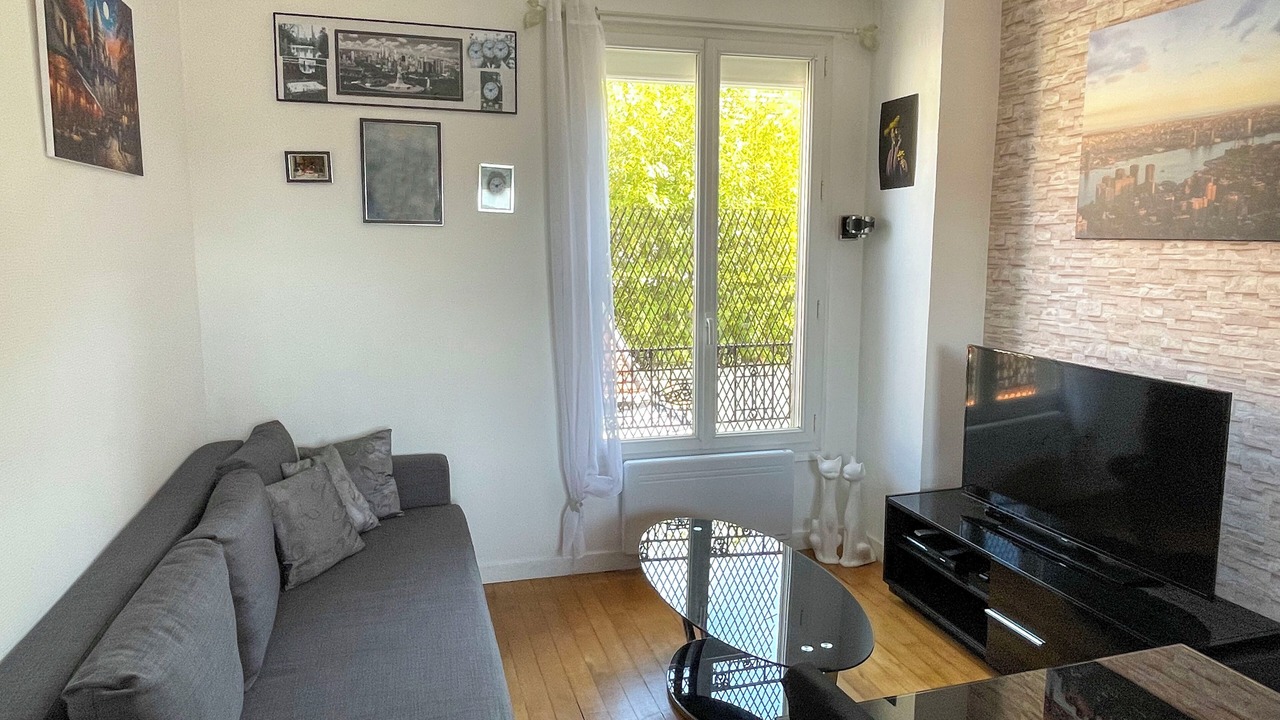 Photo of Livingroom in Chaville