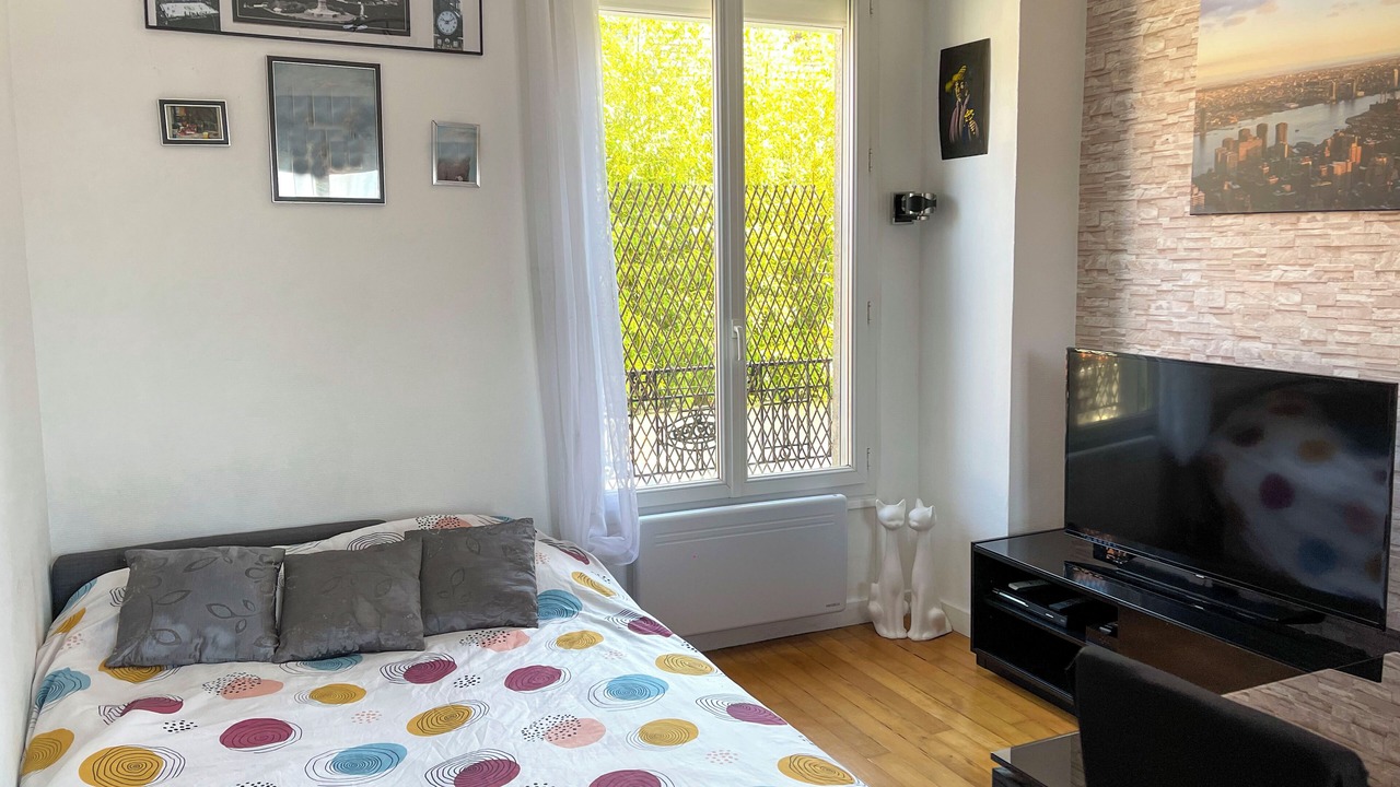 Photo of Bedroom in Chaville