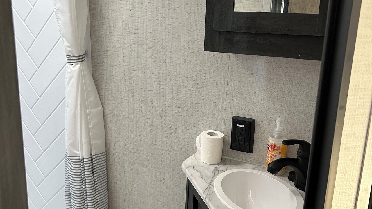 Photo of Bathroom in Greenbush