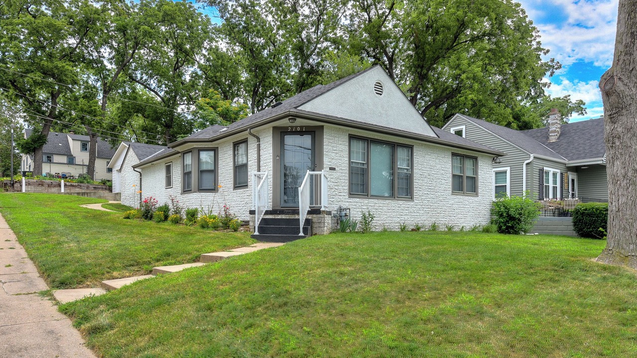 Photo of Outdoor in Aksarben - Elmwood Park