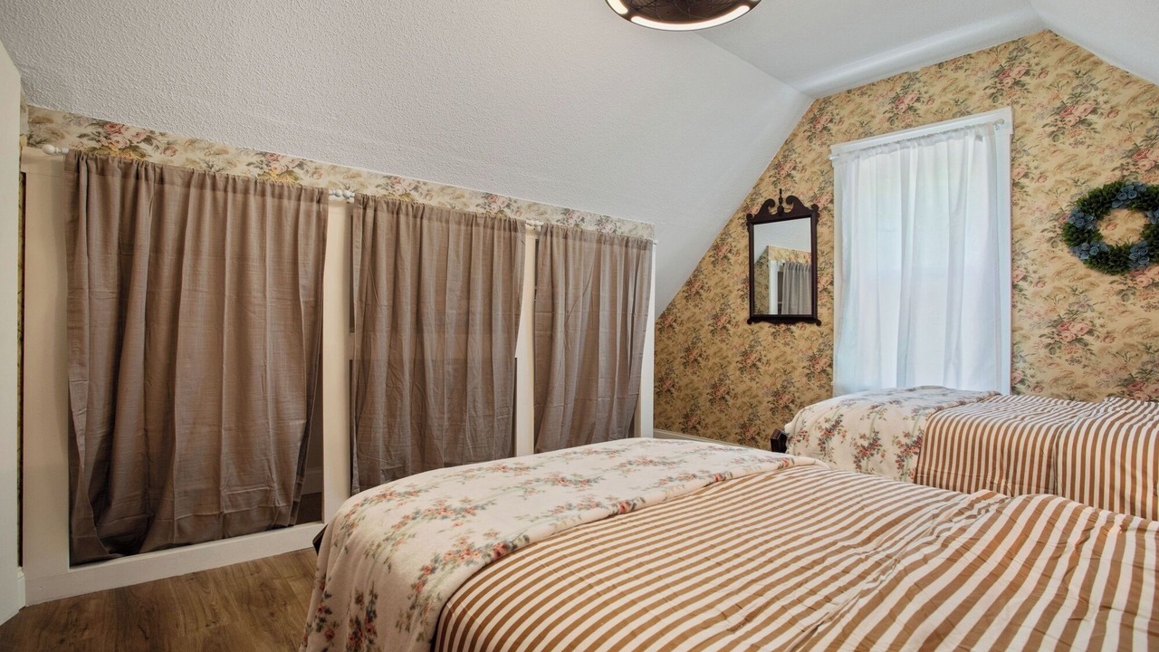 Photo of Bedroom in Taylors Falls