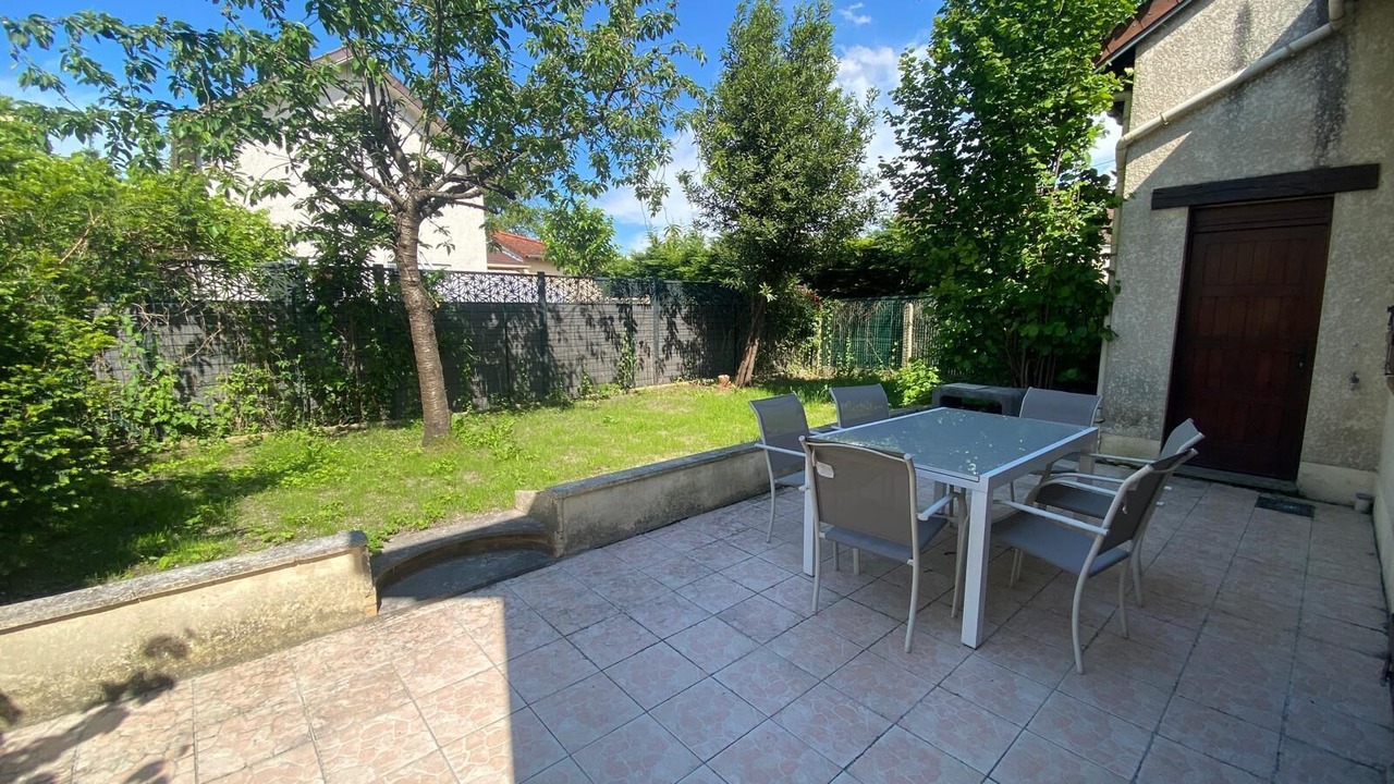 Photo of Outdoor in Aulnay-sous-Bois
