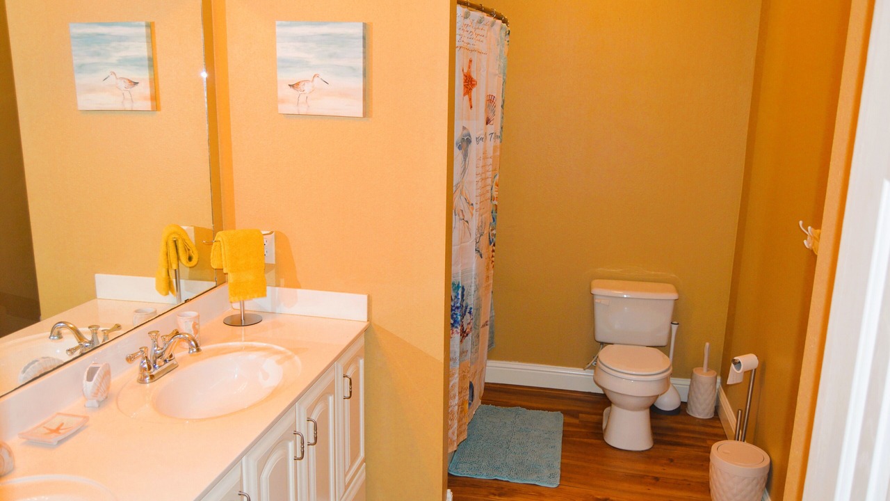 Photo of Bathroom in Shoreline Park