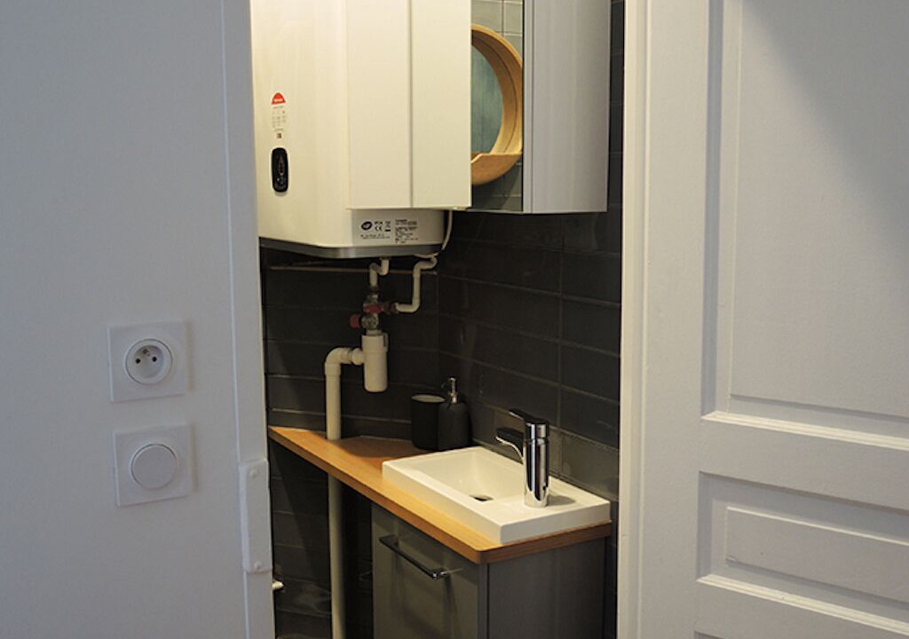 Photo of Bathroom in Quartier de la Goutte-d'Or