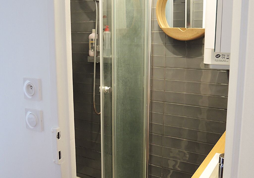Photo of Bathroom in Quartier de la Goutte-d'Or