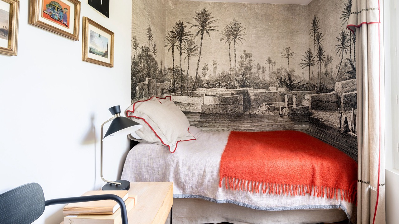 Photo of Bedroom in Vanves