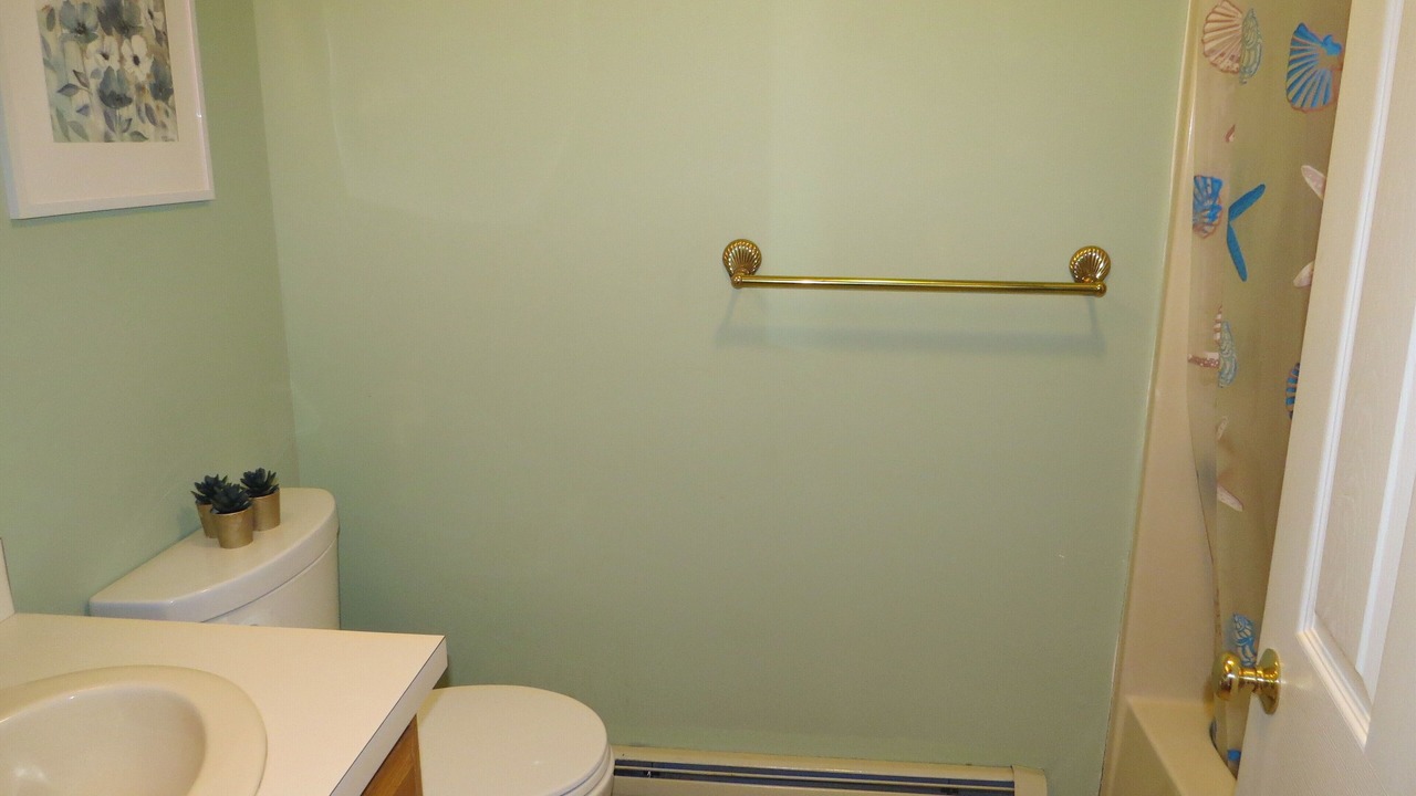 Photo of Bathroom in North Eastham