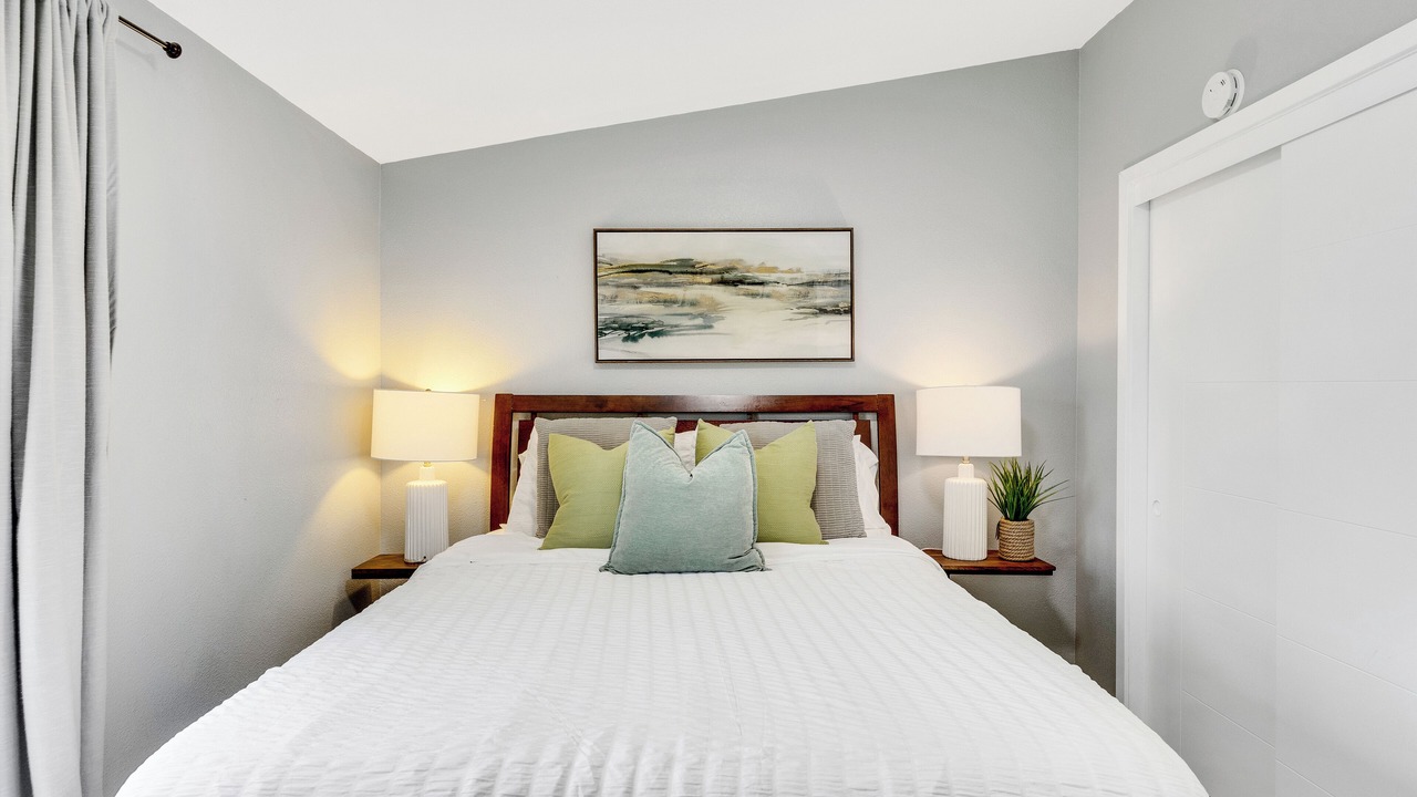 Photo of Bedroom in Sherwood Forest and Thistle Development