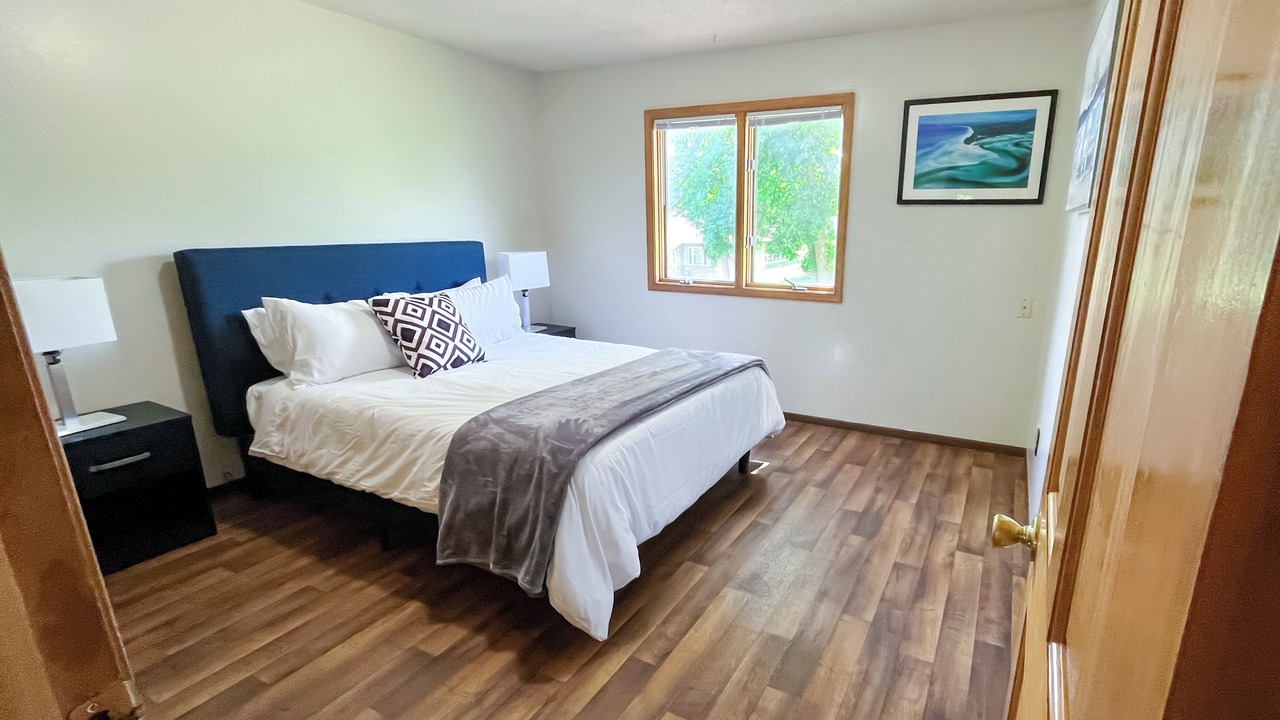 Photo of Bedroom in Maple Grove