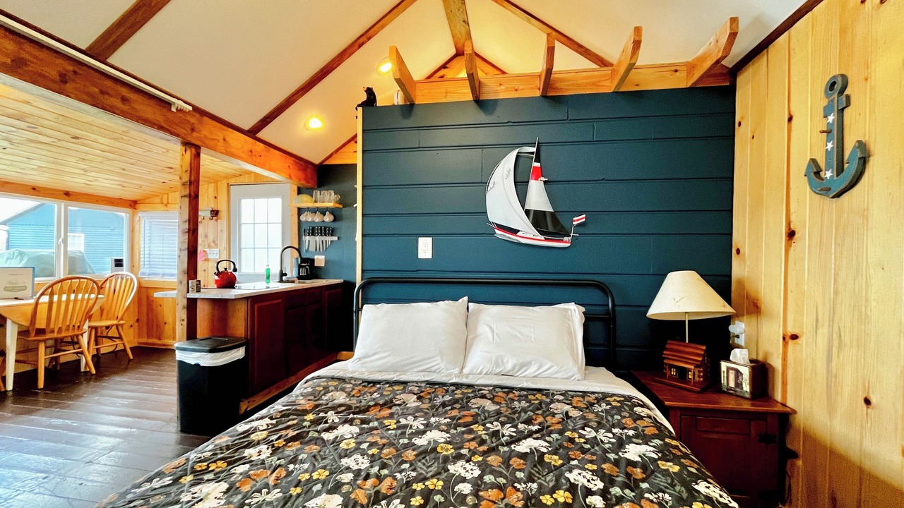 Photo of Bedroom in South Haven