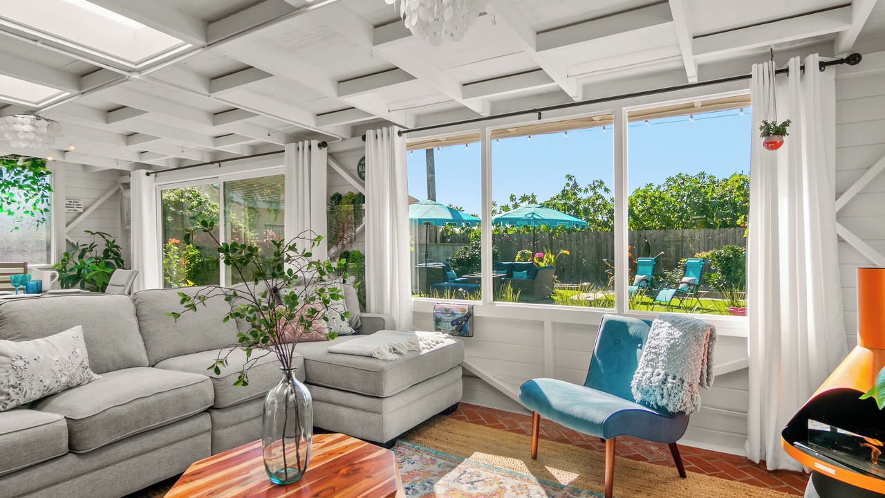 Photo of Livingroom in Ventura