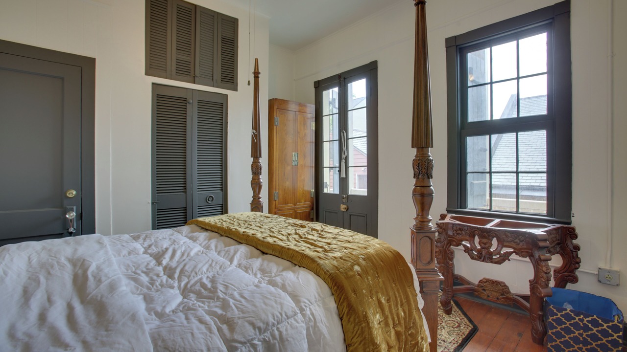 Photo of Bedroom in French Quarter