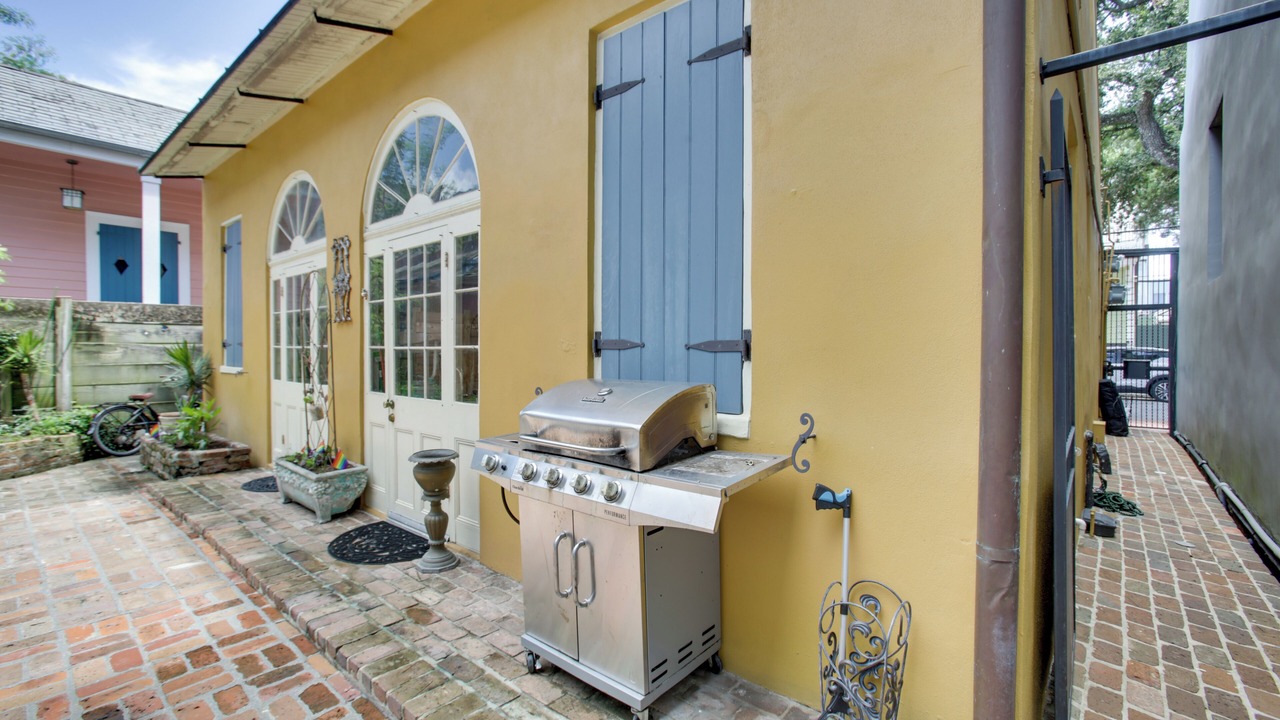Photo of Patio Balcony in French Quarter