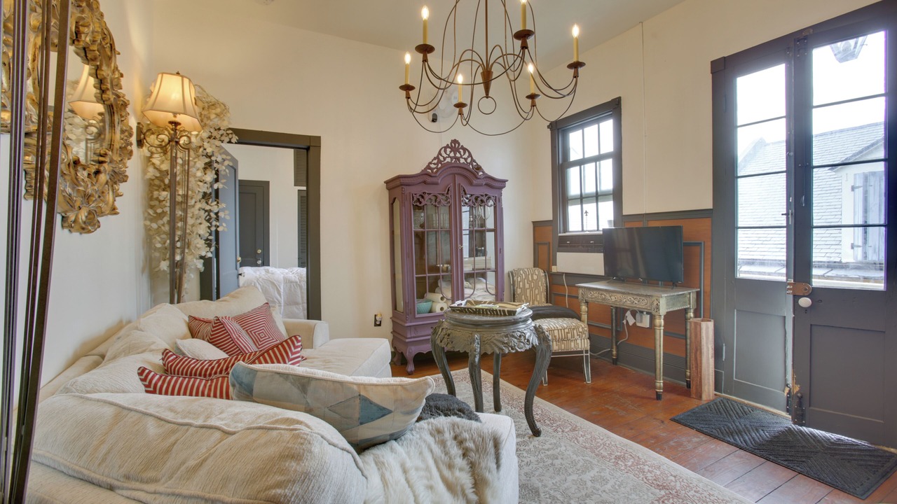 Photo of Bedroom in French Quarter