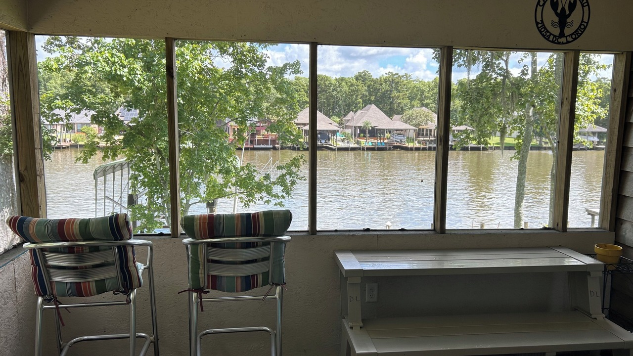 Photo of Others in Maurepas