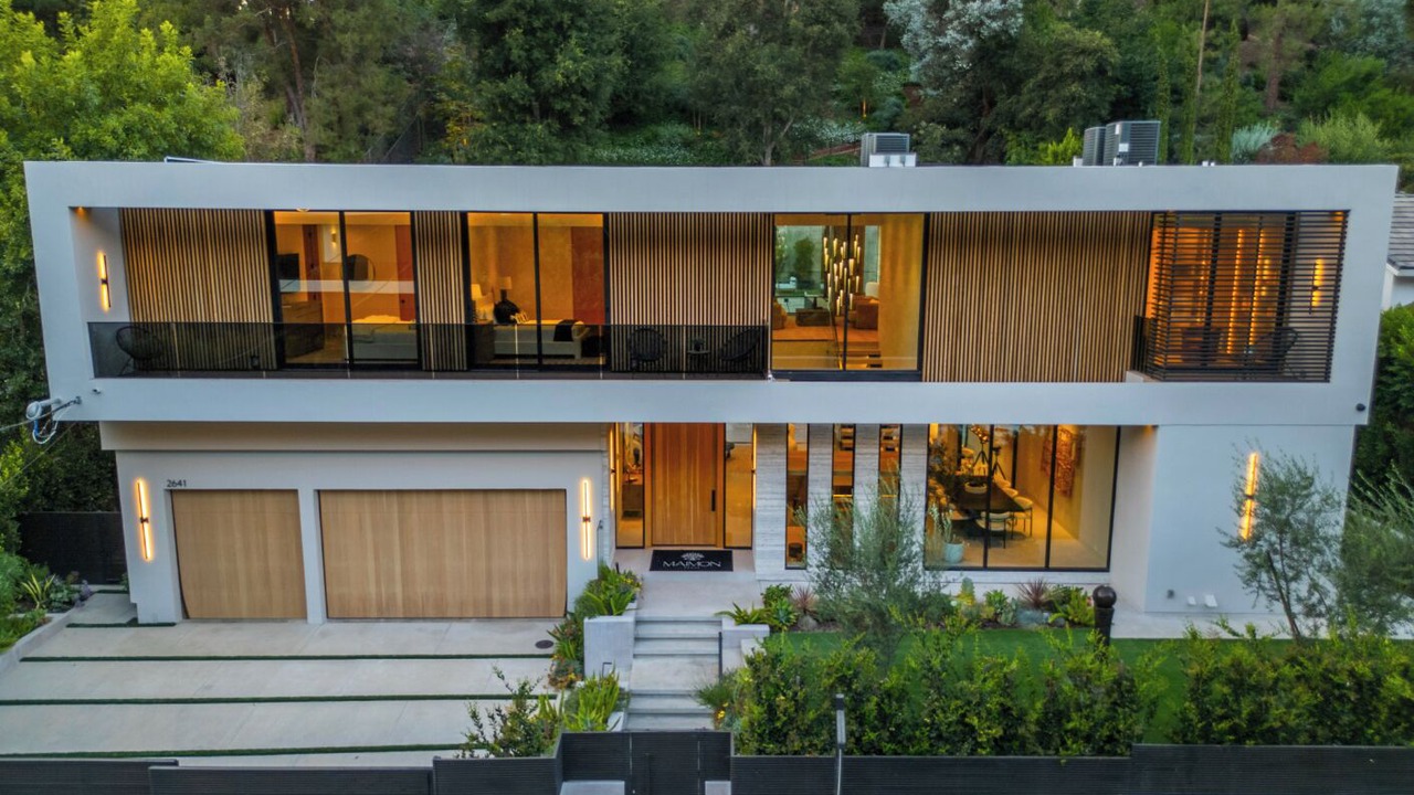 Photo of Outdoor in Beverly Hills