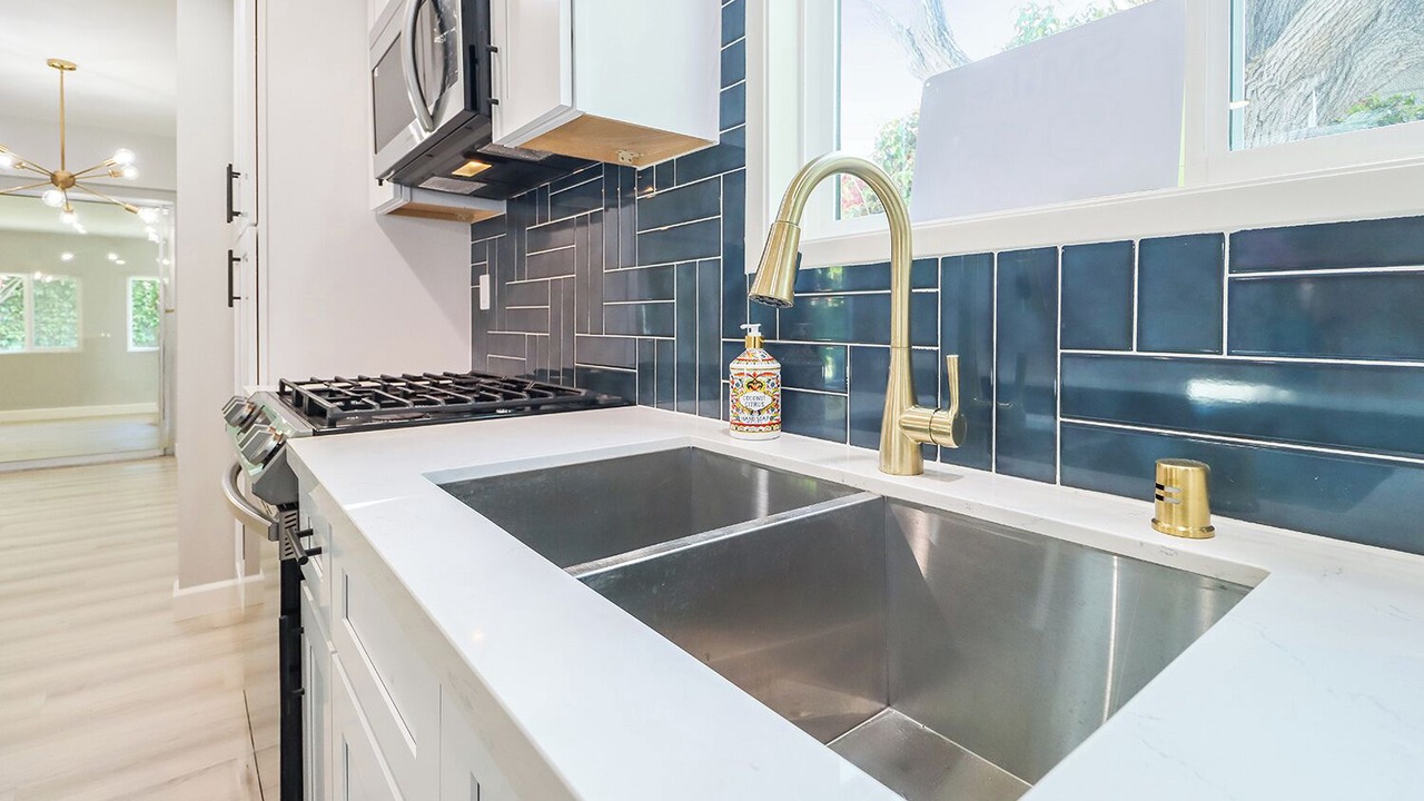 Photo of Kitchen in Canoga Park