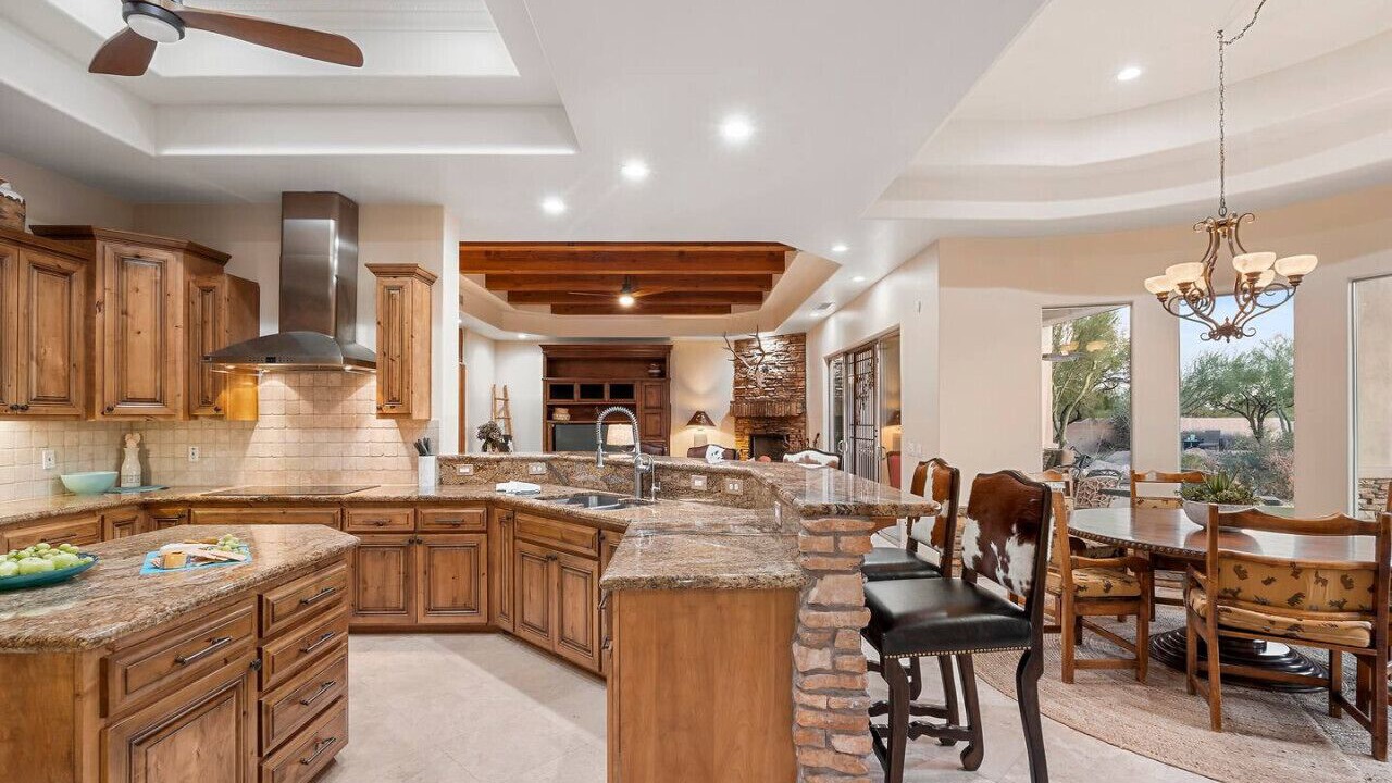 Photo of Kitchen in Rio Verde Foothills